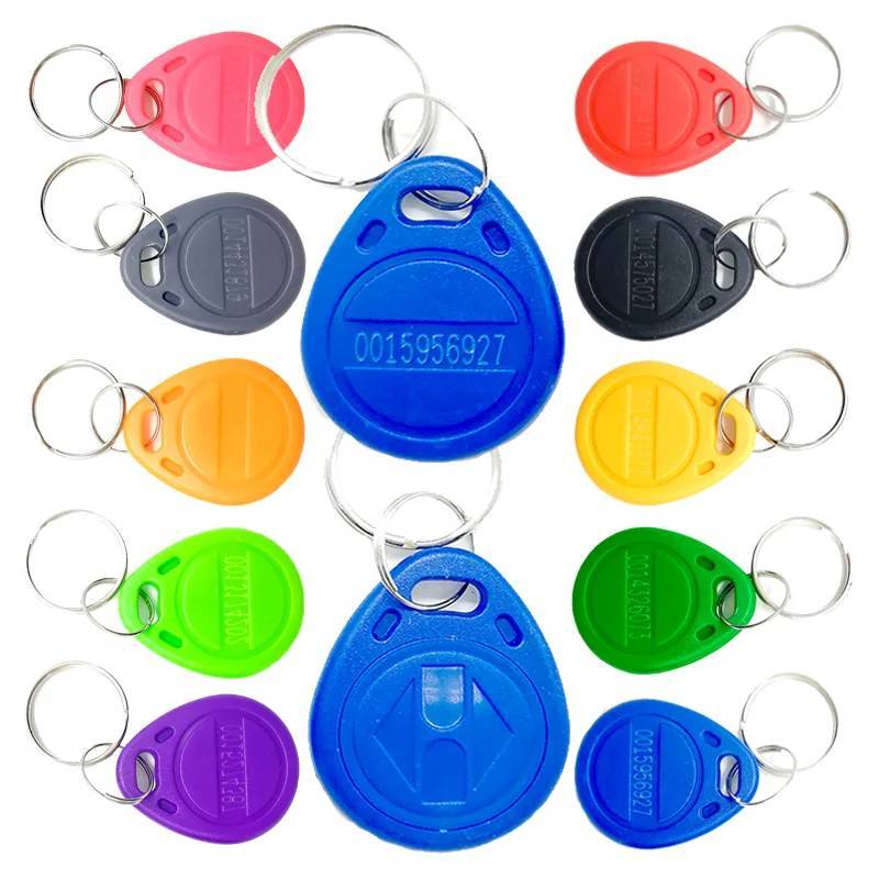 Přístupový čip různé barvy, ID RFID token, přívěšek 125 kHz čip, EM4100, TK4100, bezkontaktní klíčenka, od 10 ks